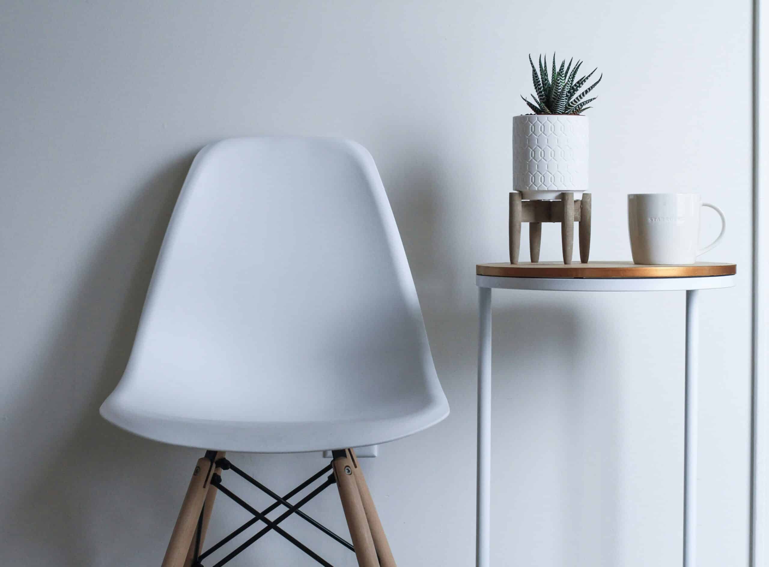 découvrez notre large sélection de meubles pour habiller votre intérieur avec style et élégance. trouvez le mobilier parfait pour chaque pièce de votre maison chez nous.